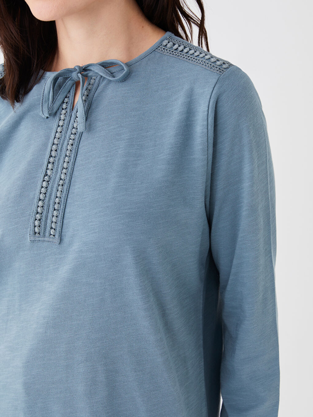 Tie Neck Plain Long Sleeve Women's Blouse-3