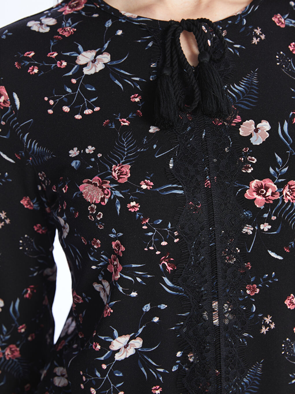 Tie Neck Floral Long Sleeve Women's Blouse-3