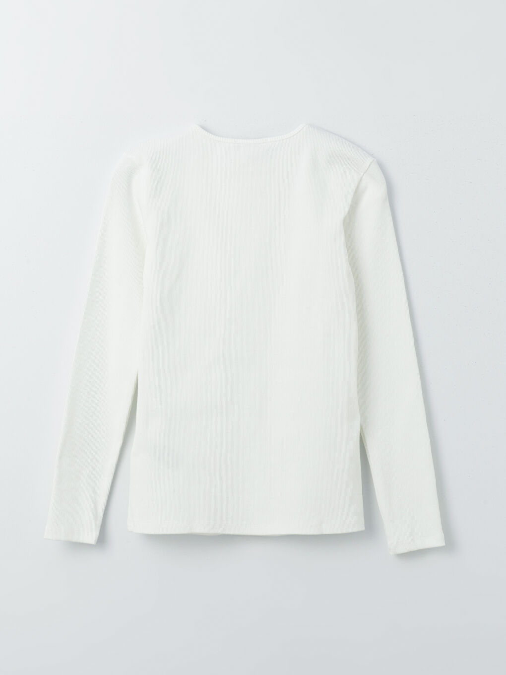 Beyaz Bisiklet Yaka Düz Uzun Kollu Kadın Tişört-6