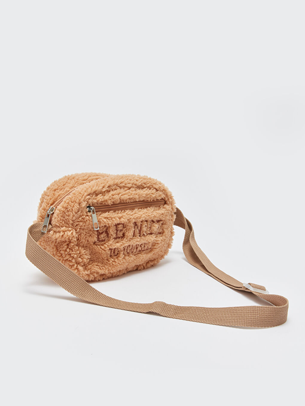 Pembe Nakışlı Pelüş Kadın Çapraz Çanta-3