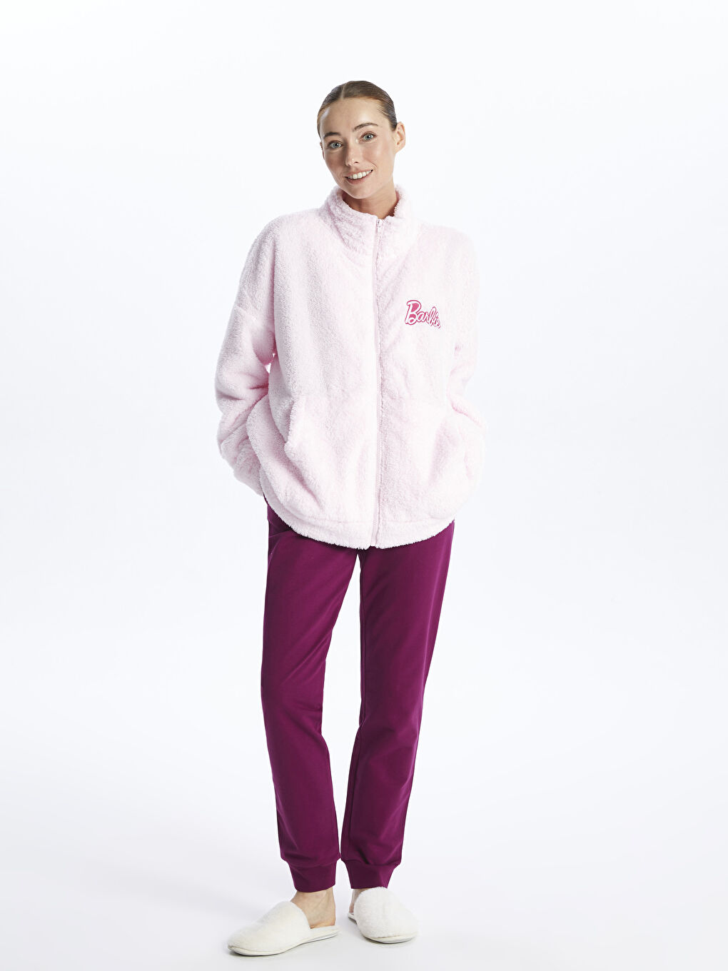 Pembe Dik Yaka Barbie Nakışlı Uzun Kollu Kadın Fermuarlı Sweatshirt-2