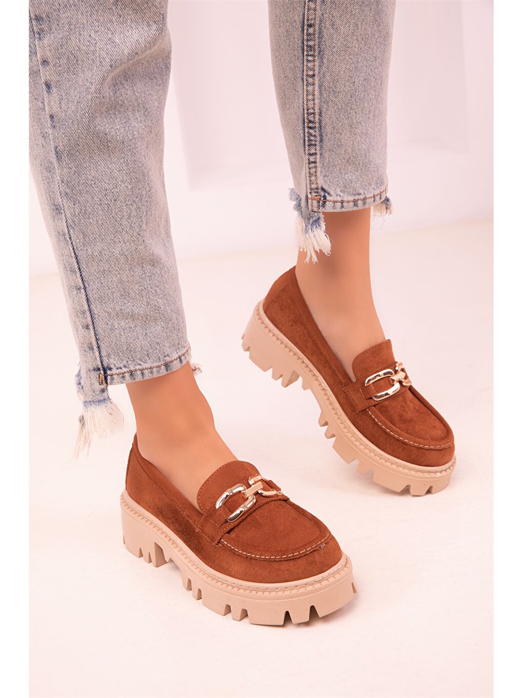 Kahverengi Süet Görünümlü Kadın Loafer Ayakkabı