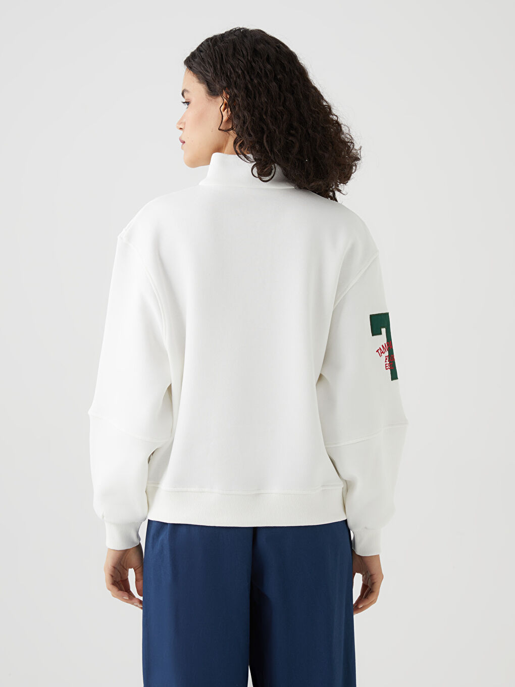 Beyaz Baskılı Kadın Sweatshirt-4