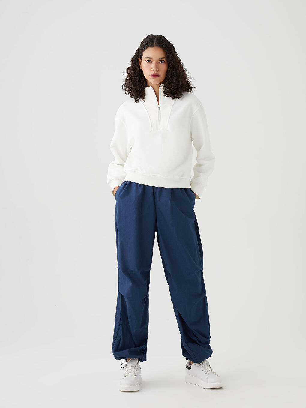 CALİMERA MODA Beyaz Fermuarlı Kadın Sweatshirt - 2