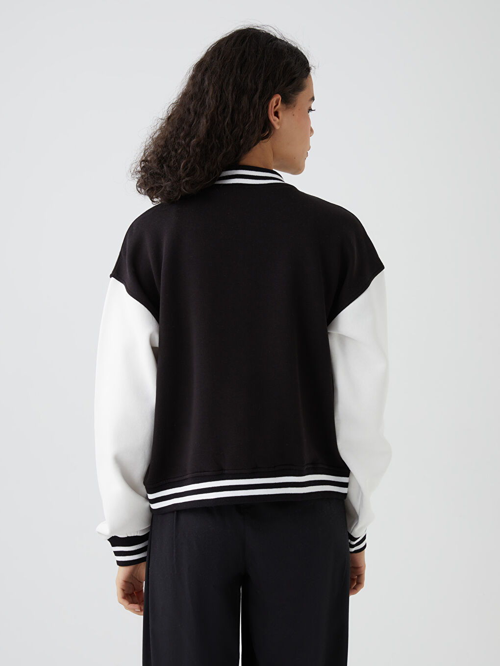 Siyah Baskılı Kadın Kolej Ceket-4