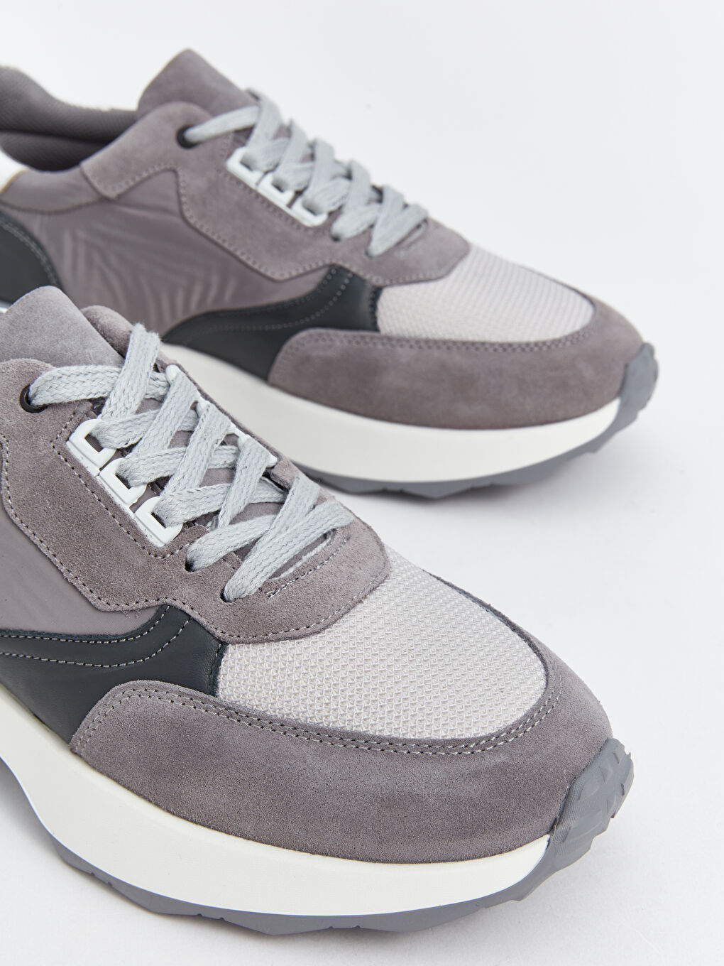 Gri File Detaylı Erkek Spor Ayakkabı-2