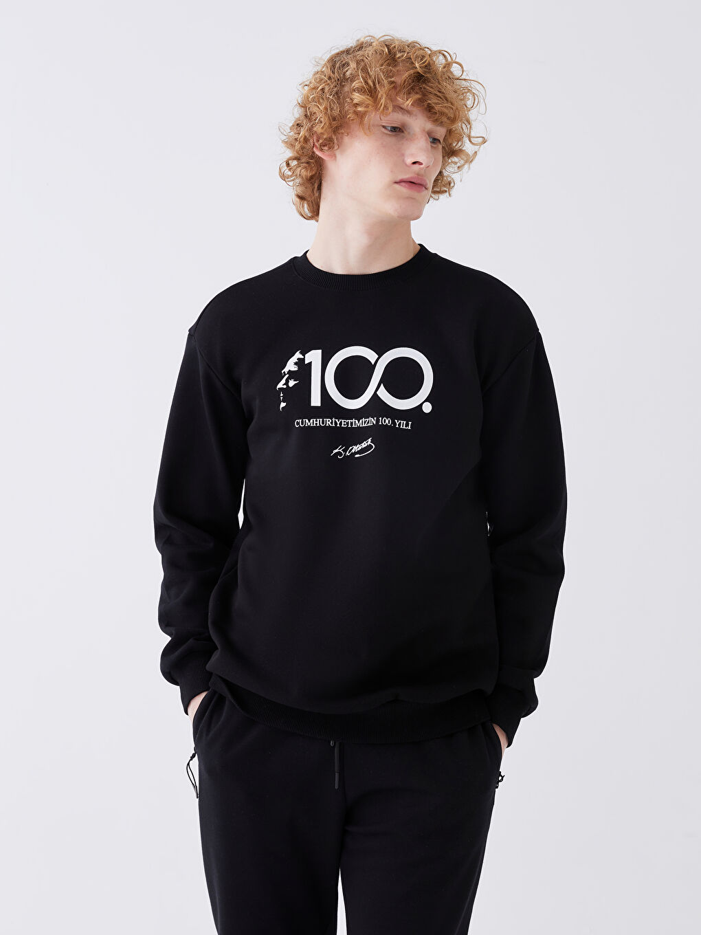 XSIDE Yeni Siyah Bisiklet Yaka Uzun Kollu 100.Yıl Atatürk Baskılı Erkek Sweatshirt