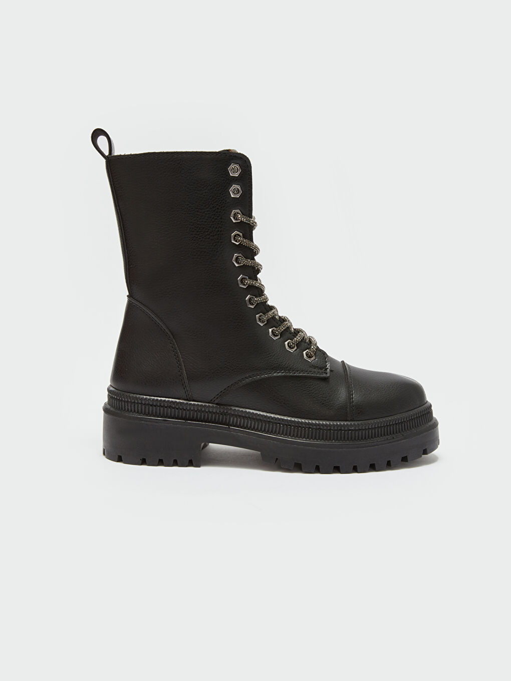 Siyah Deri Görünümlü Bağcık ve Fermuarlı Kadın Bot-1