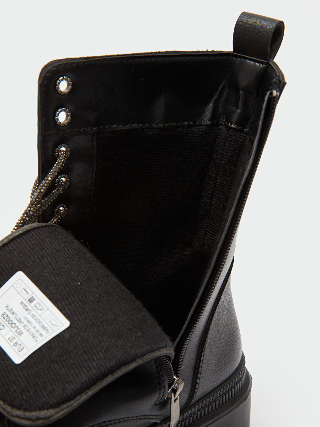 Siyah Deri Görünümlü Bağcık ve Fermuarlı Kadın Bot-6