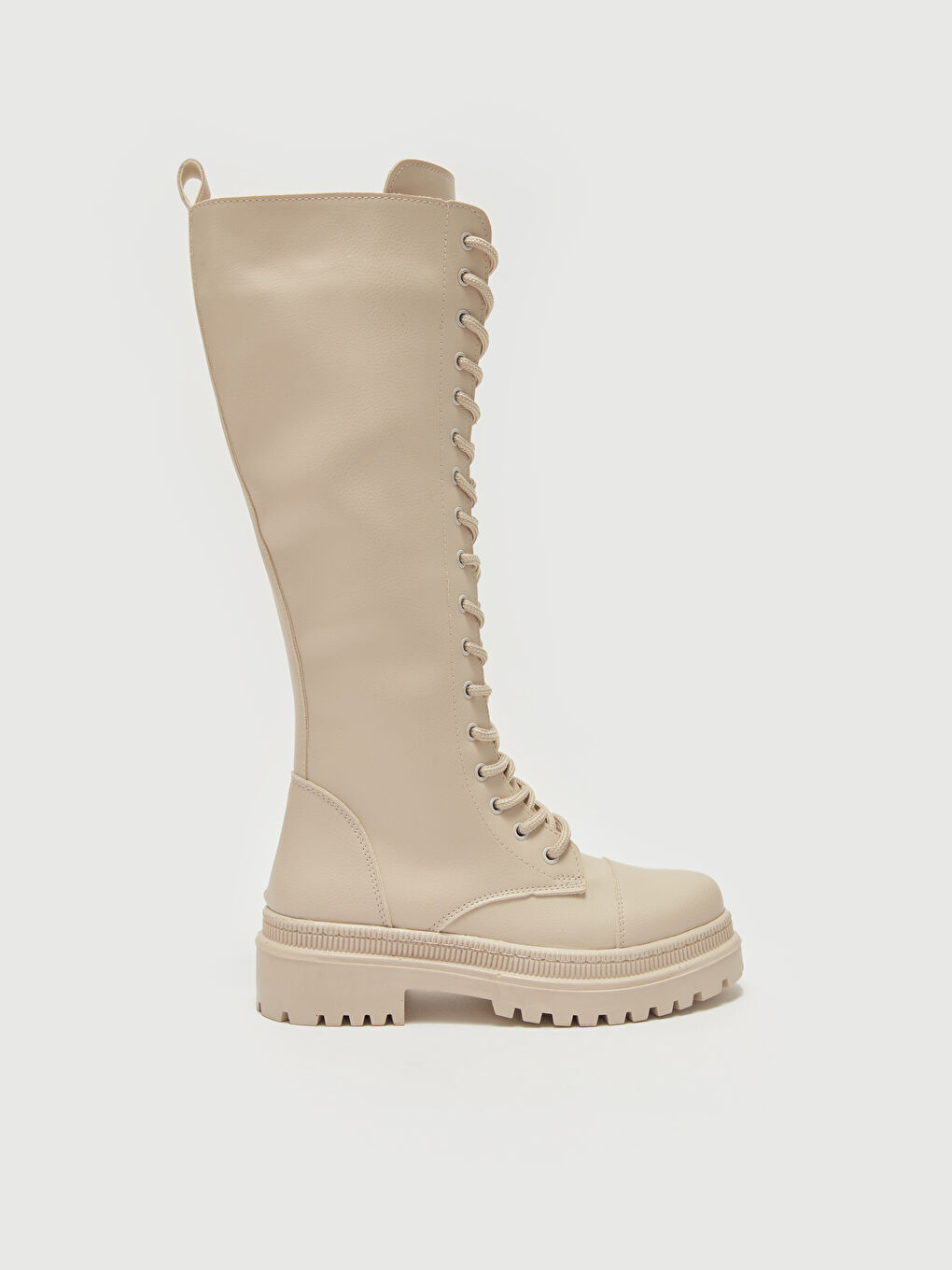 Bej Deri Görünümlü Bağcık ve Fermuarlı Kadın Diz Altı Çizme-1