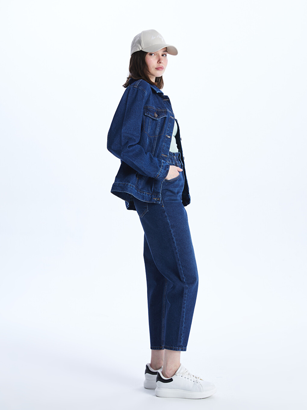 İndigo Beli Lastikli Slouchy Fit Kadın Jean Pantolon-1