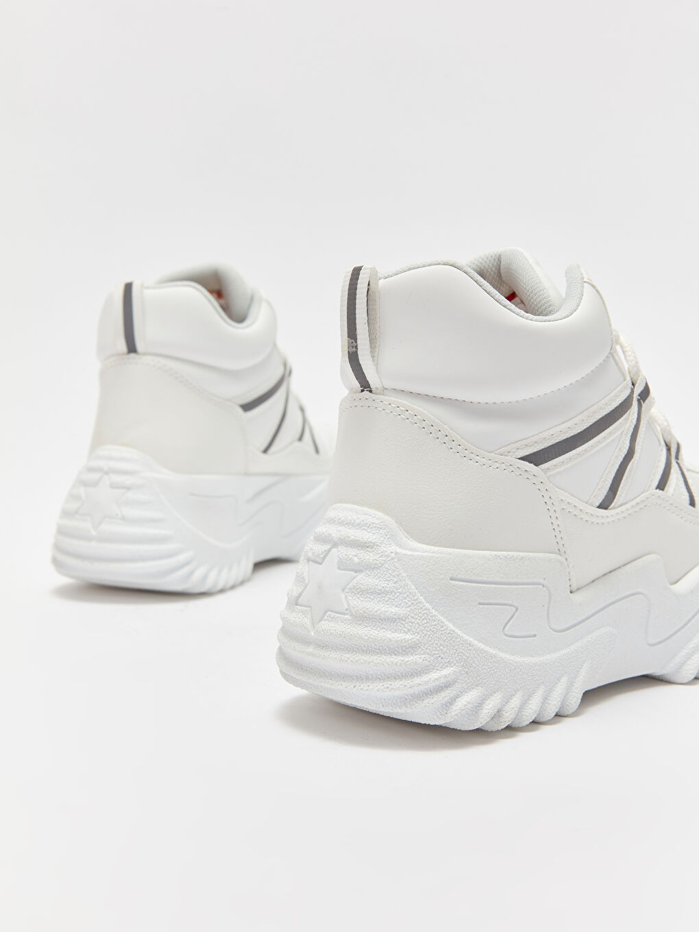 Beyaz Kalın Taban Bağcıklı Kadın Bot-4