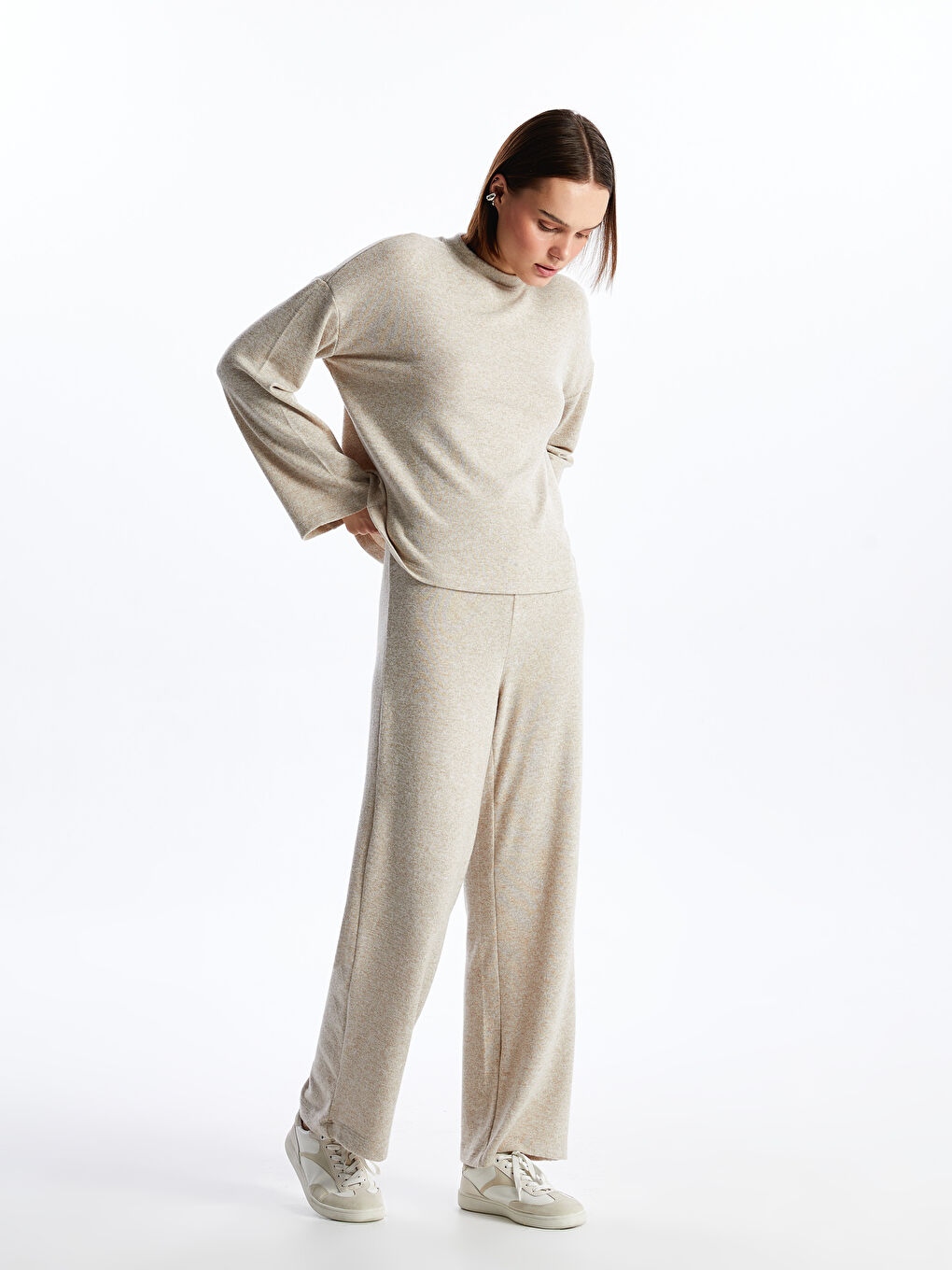 Bej Kadın Beli Lastikli Düz Eşofman Altı-1