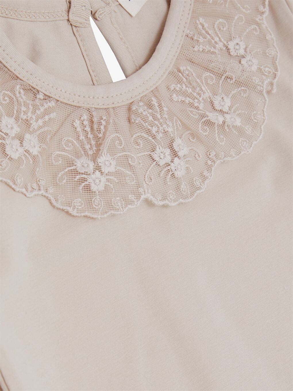 Bej Bisiklet Yaka Uzun Kollu Nakışlı Kız Bebek Bluz-2