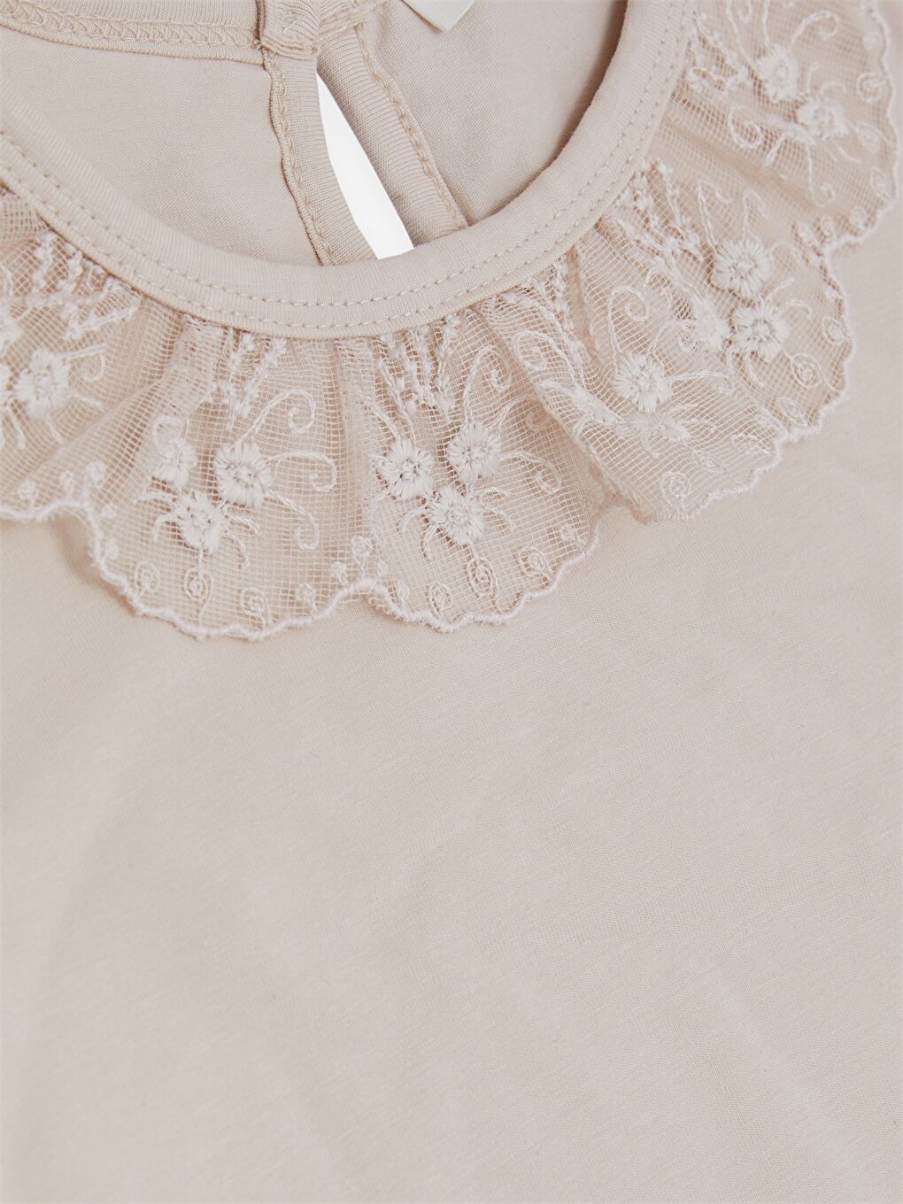 Bej Bisiklet Yaka Uzun Kollu Nakışlı Kız Çocuk Bluz-2