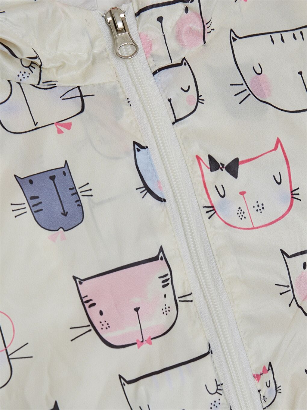 Ekru Kapüşonlu Uzun Kollu Baskılı Kız Bebek Yağmurluk-3