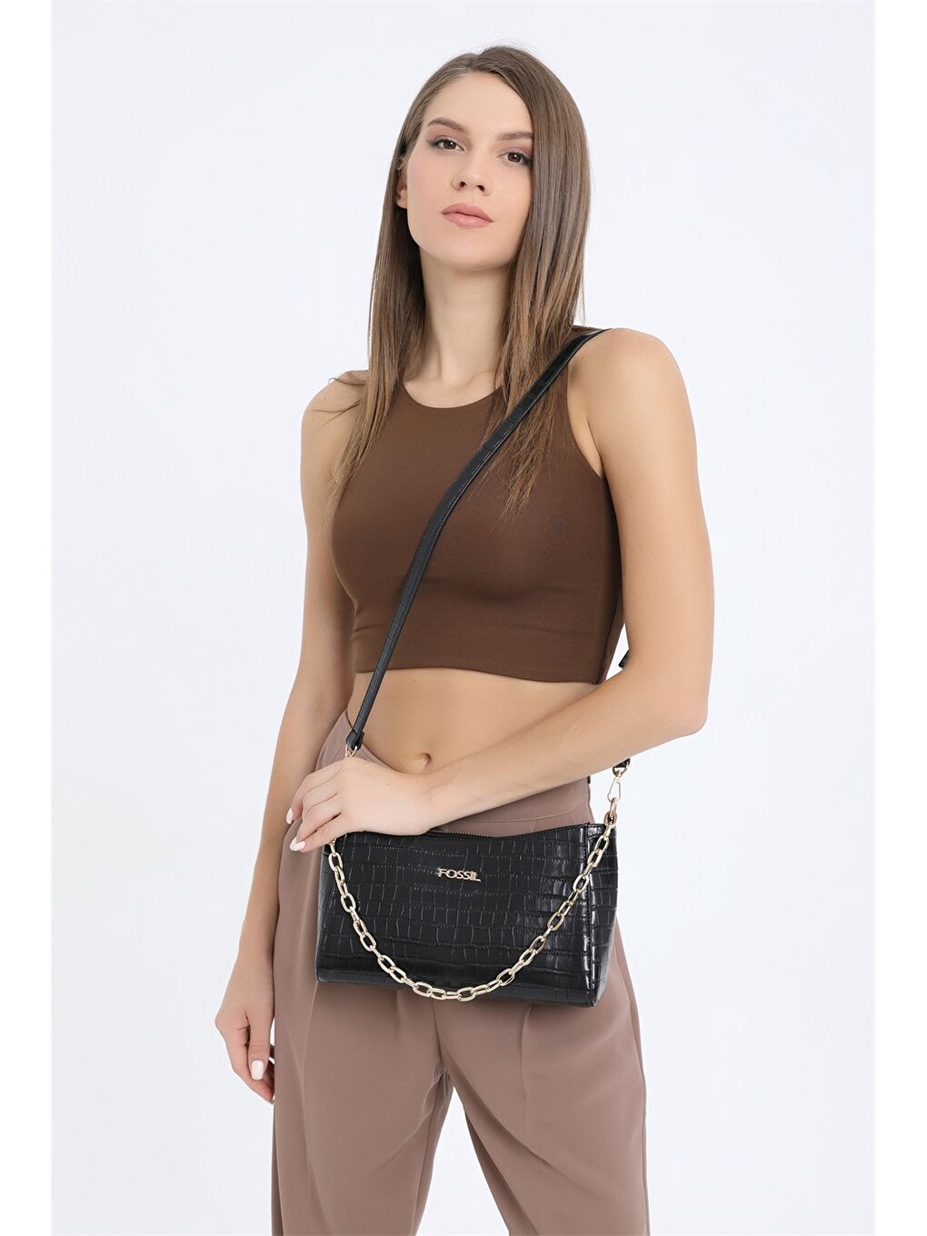 Siyah Deri Görünümlü Zincir Detaylı Kadın Omuz Çantası