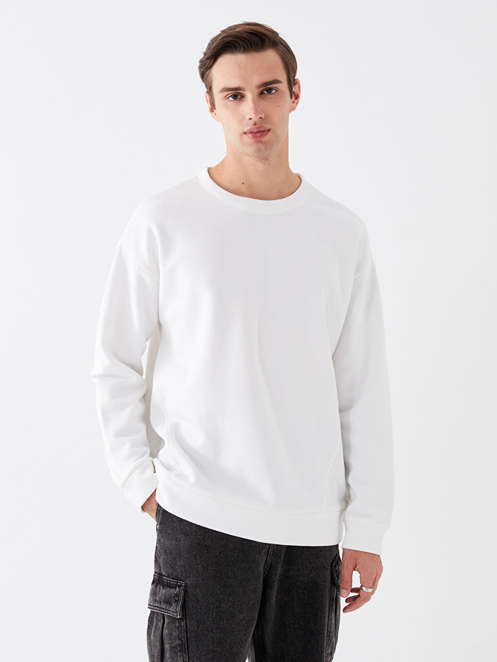 LCW ECO Ekru Bisiklet Yaka Uzun Kollu Erkek Sweatshirt - 1