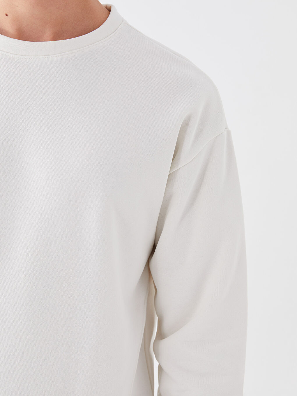 Sweat-shirt à Manches Longues pour Hommes avec Col Rond-3