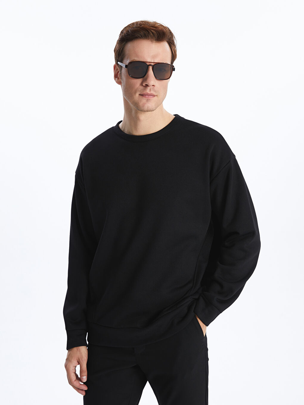 Siyah Bisiklet Yaka Uzun Kollu Erkek Sweatshirt