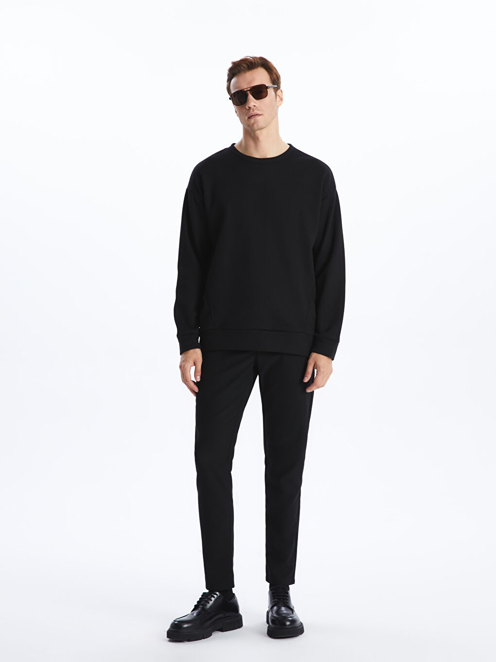 Siyah Bisiklet Yaka Uzun Kollu Erkek Sweatshirt-1