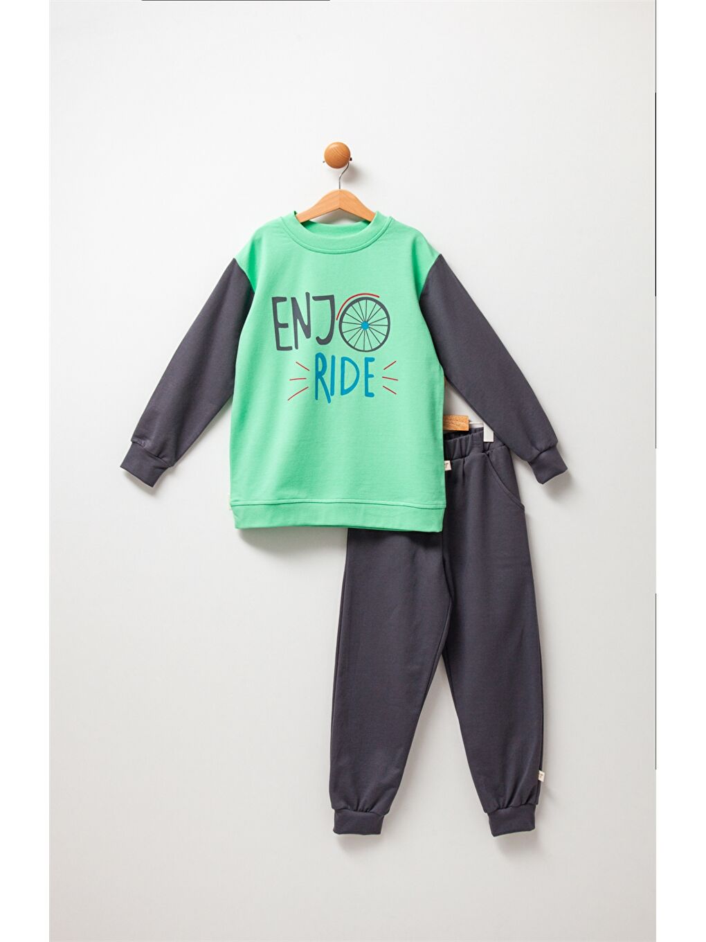 Antrasit Bisiklet Yaka Uzun Kollu Erkek Çocuk 2'li Takım