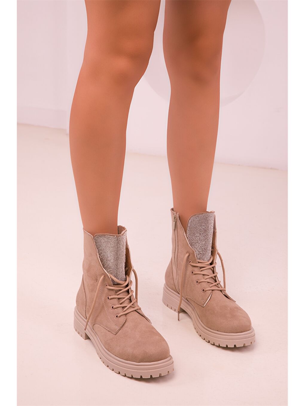 Bej Süet Görünümlü Fermuarlı Kadın Bot-2