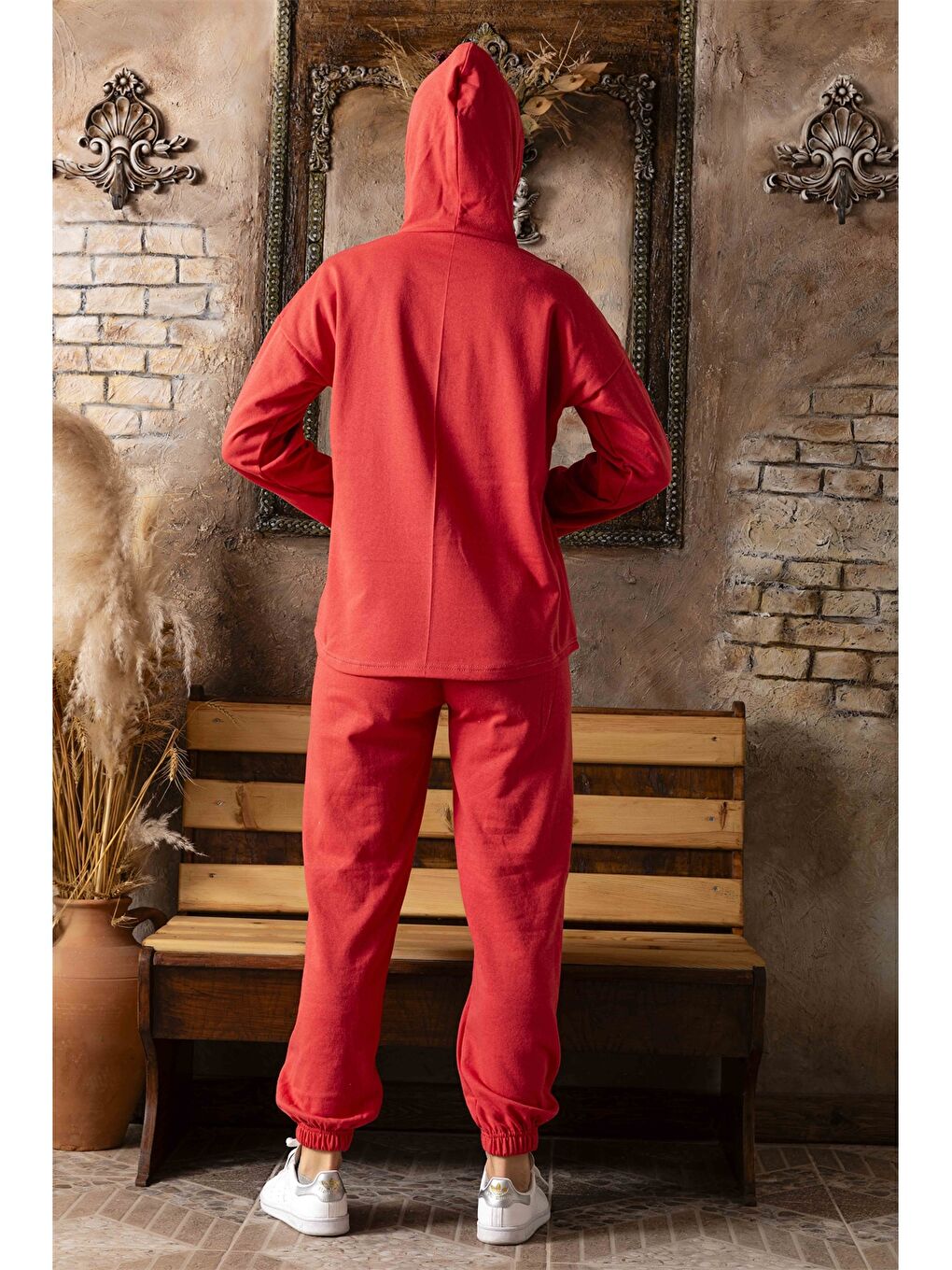 Kırmızı Baskılı Kadın Eşofman Takımı-2