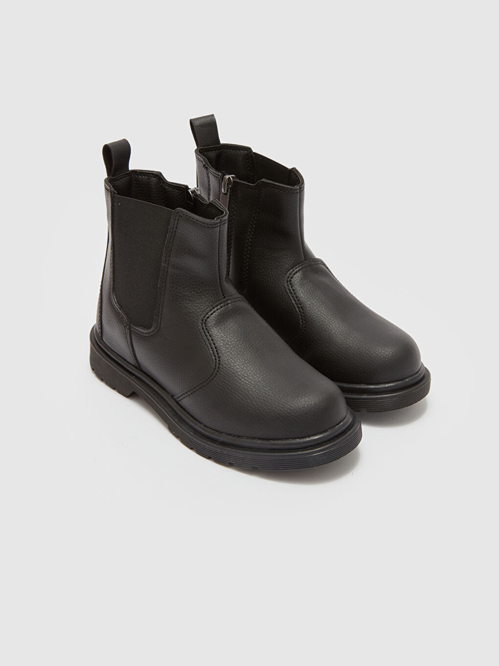 Siyah Deri Görünümlü Erkek Çocuk Bot