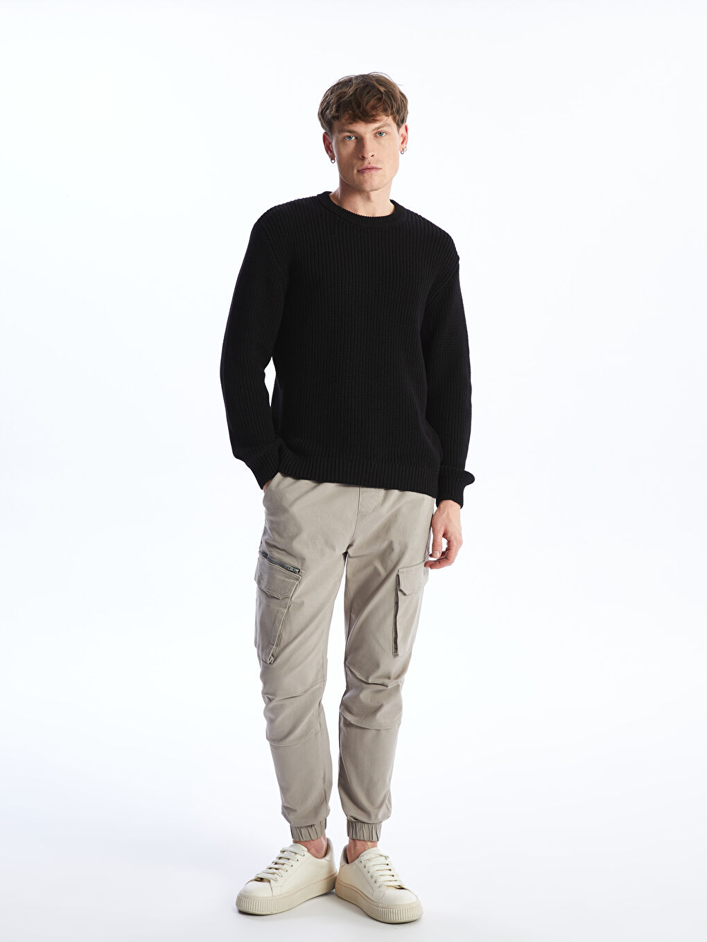 Standard Fit Men's Cargo Trousers