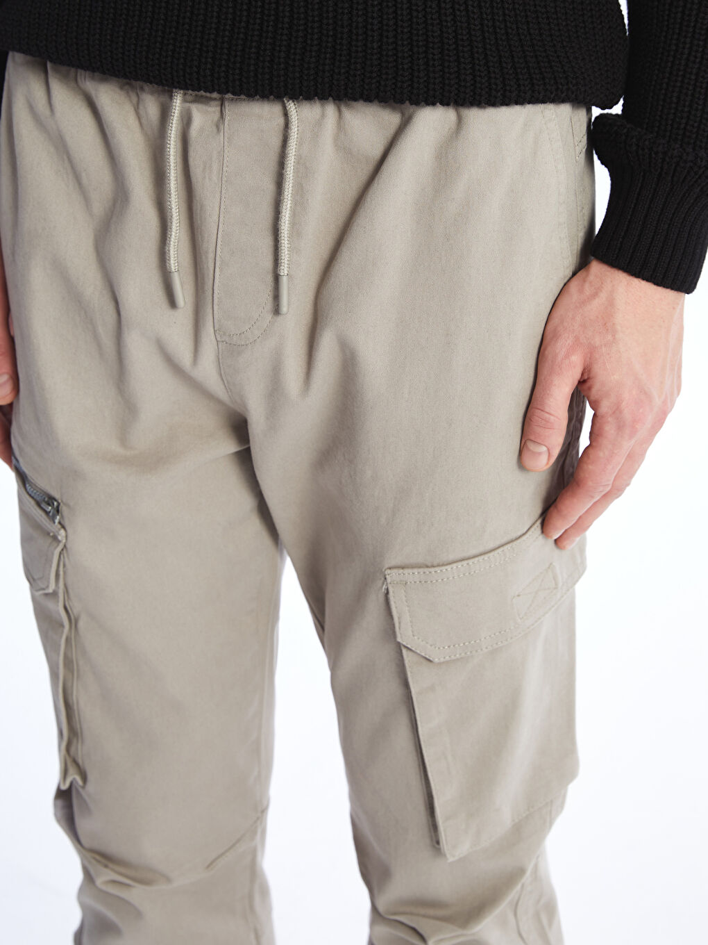 Standard Fit Men's Cargo Trousers-3