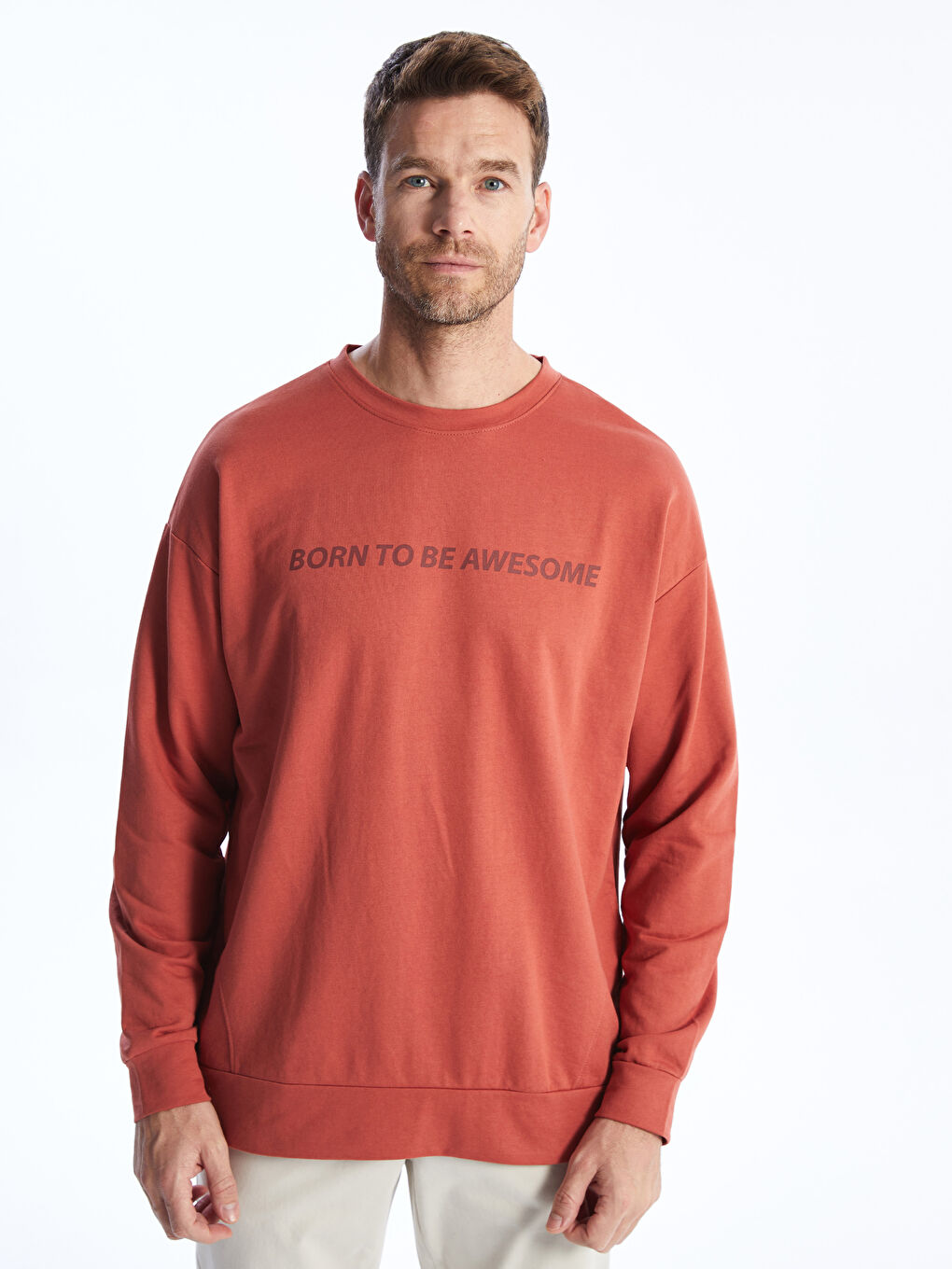 LCW ECO Kahverengi Bisiklet Yaka Uzun Kollu Baskılı Erkek Sweatshirt - 1