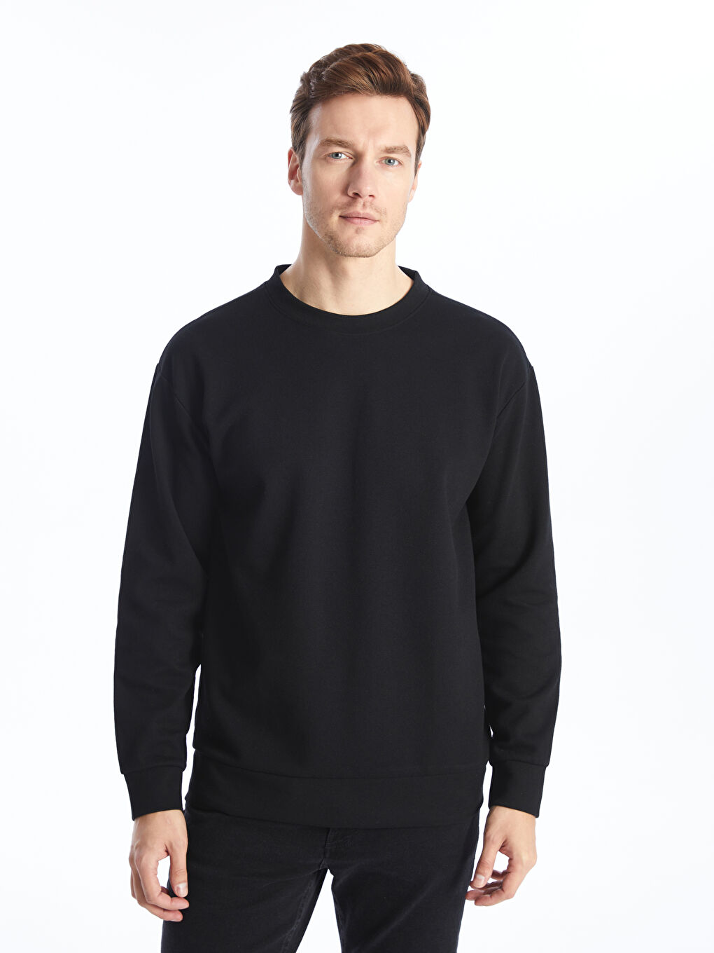 LCW ECO Siyah Bisiklet Yaka Uzun Kollu Erkek Sweatshirt