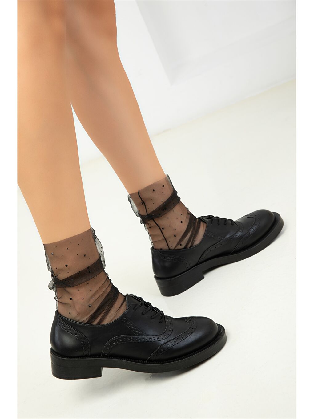 Siyah Deri Görünümlü Kadın Oxford Ayakkabı-3