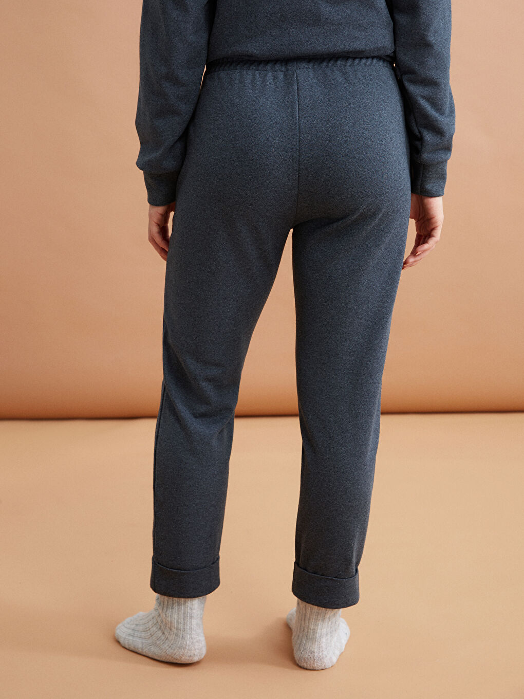 Petite Women's Elastic Waist Plain Sweatpants-3