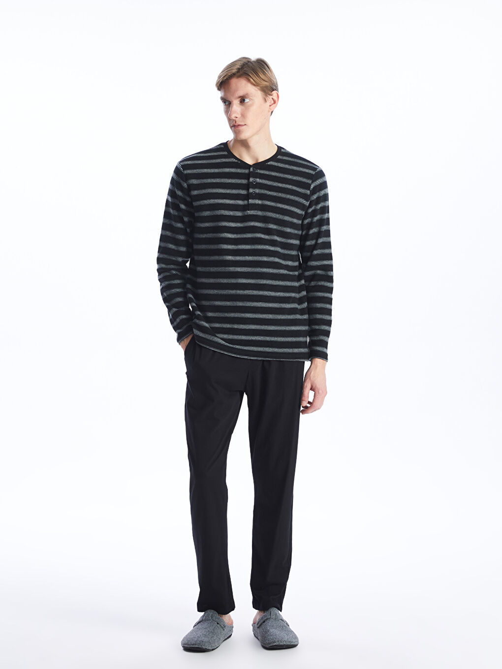 Siyah Bisiklet Yaka Uzun Kollu Erkek Pijama Üst-2