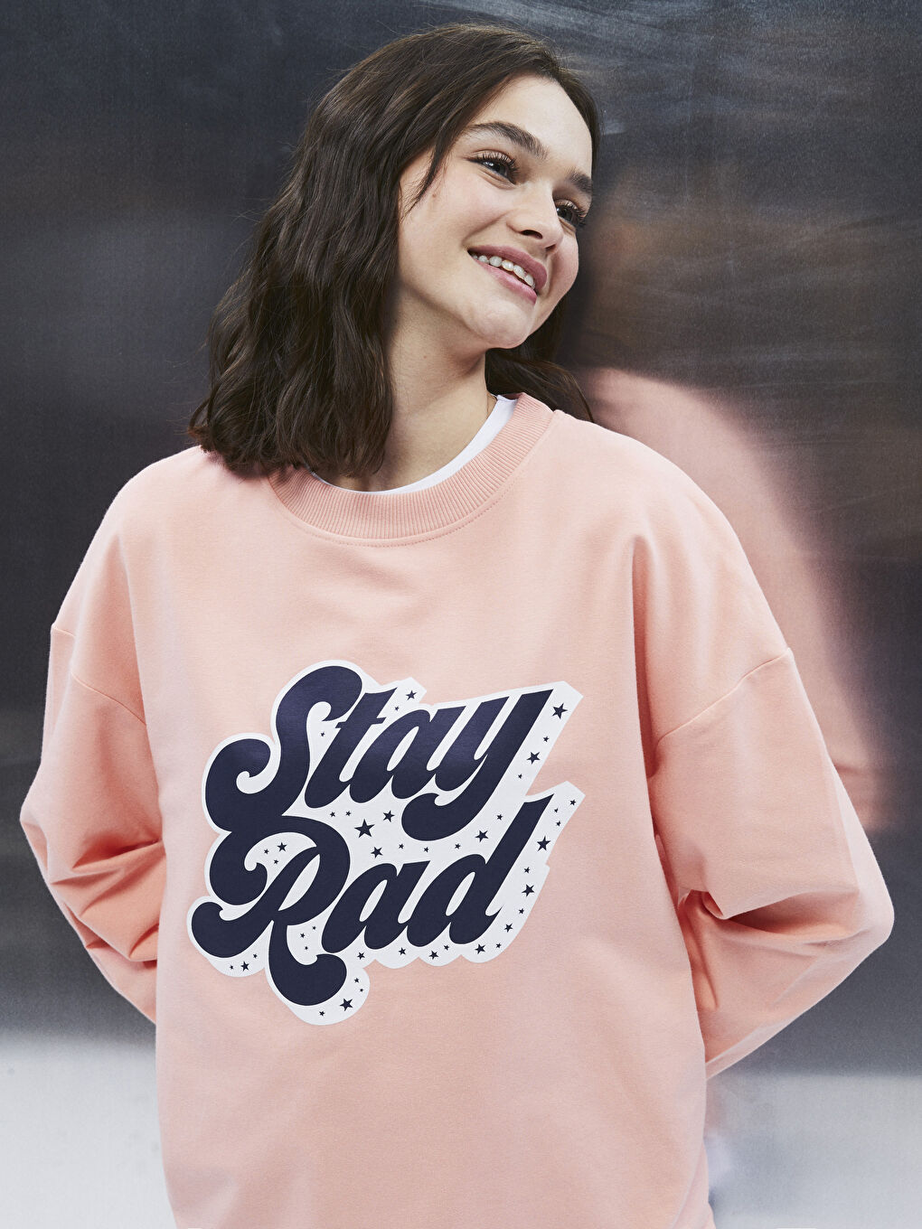 14-18 Pembe Bisiklet Yaka Baskılı Uzun Kollu Oversize Kadın Sweatshirt