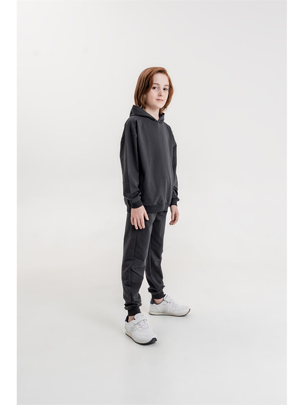 Mışıl Kids Gri Kapüşonlu Uzun Kollu Erkek Çocuk Sweatshirt ve Eşofman Alt 2'li Takım - 3