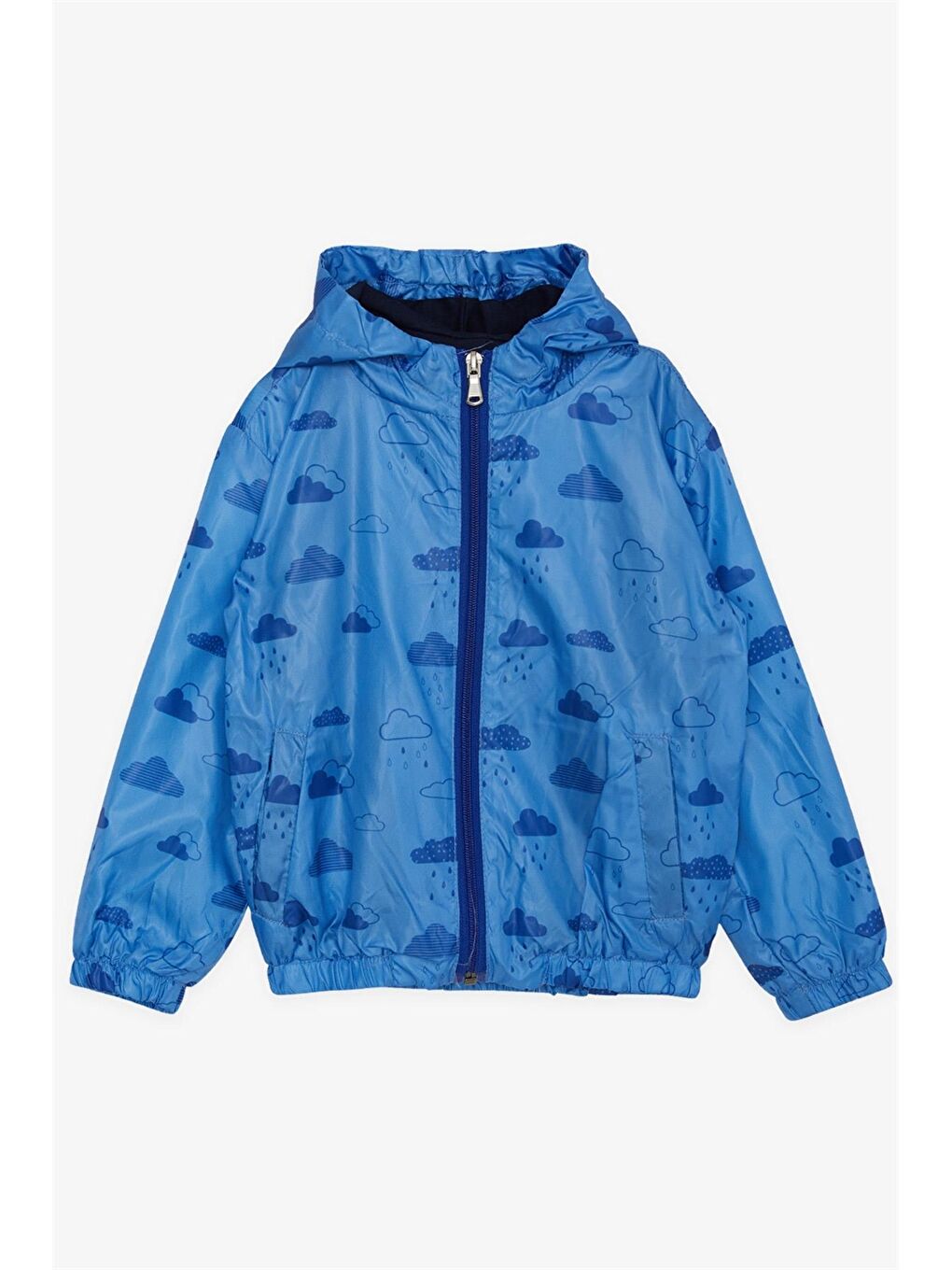 Mavi Kapüşonlu Uzun Kollu Desenli Erkek Bebek Yağmurluk
