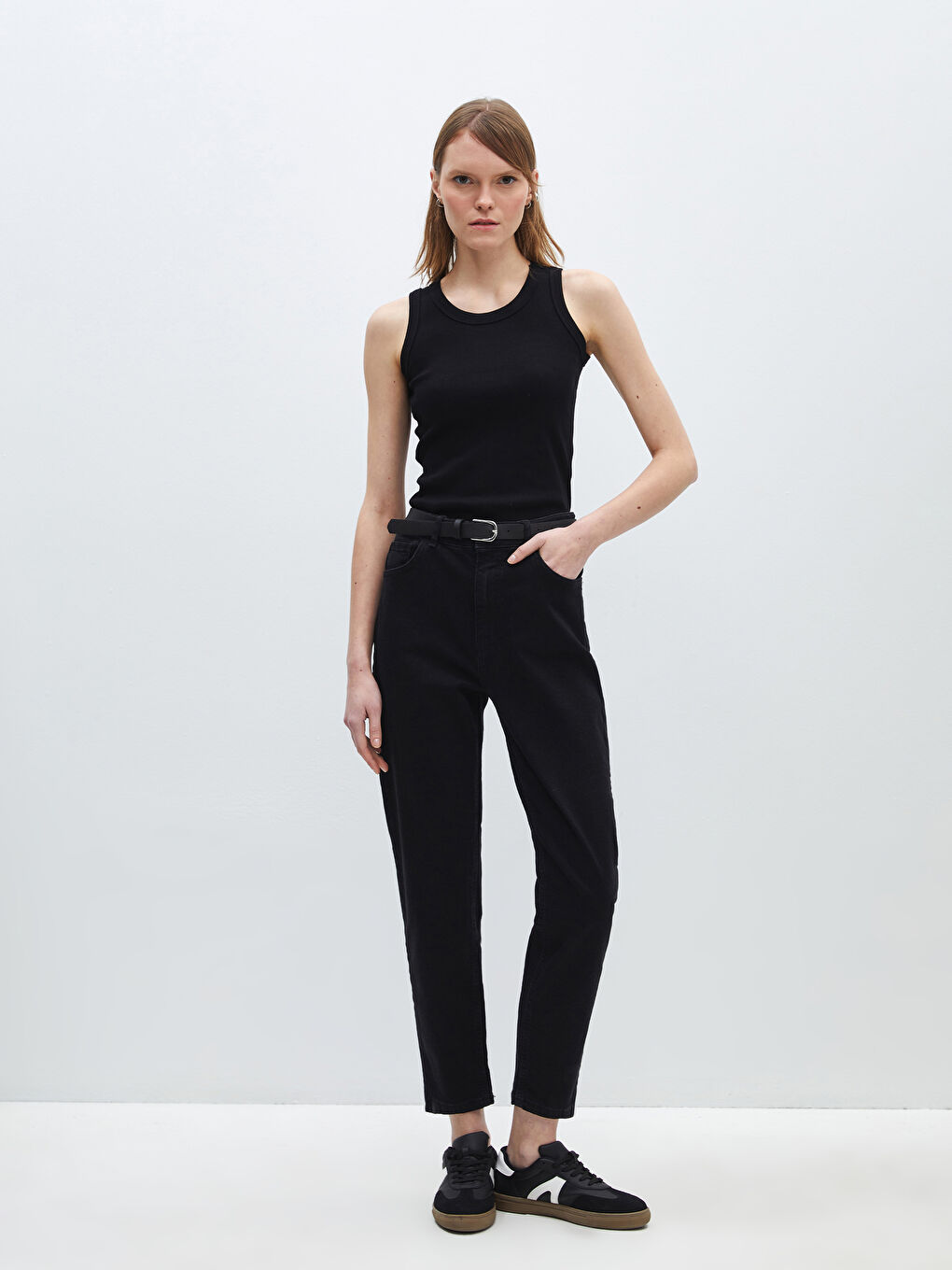 Belted Mom Fit Women's Jeans-1