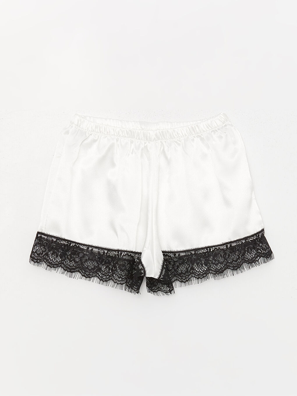 Siyah Saten Kadın Şortlu Pijama Takımı-3