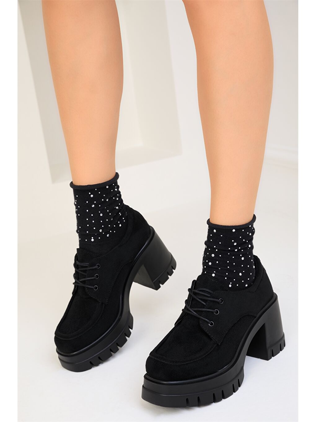 Siyah Süet Görünümlü Topuklu Kadın Oxford Ayakkabı-3