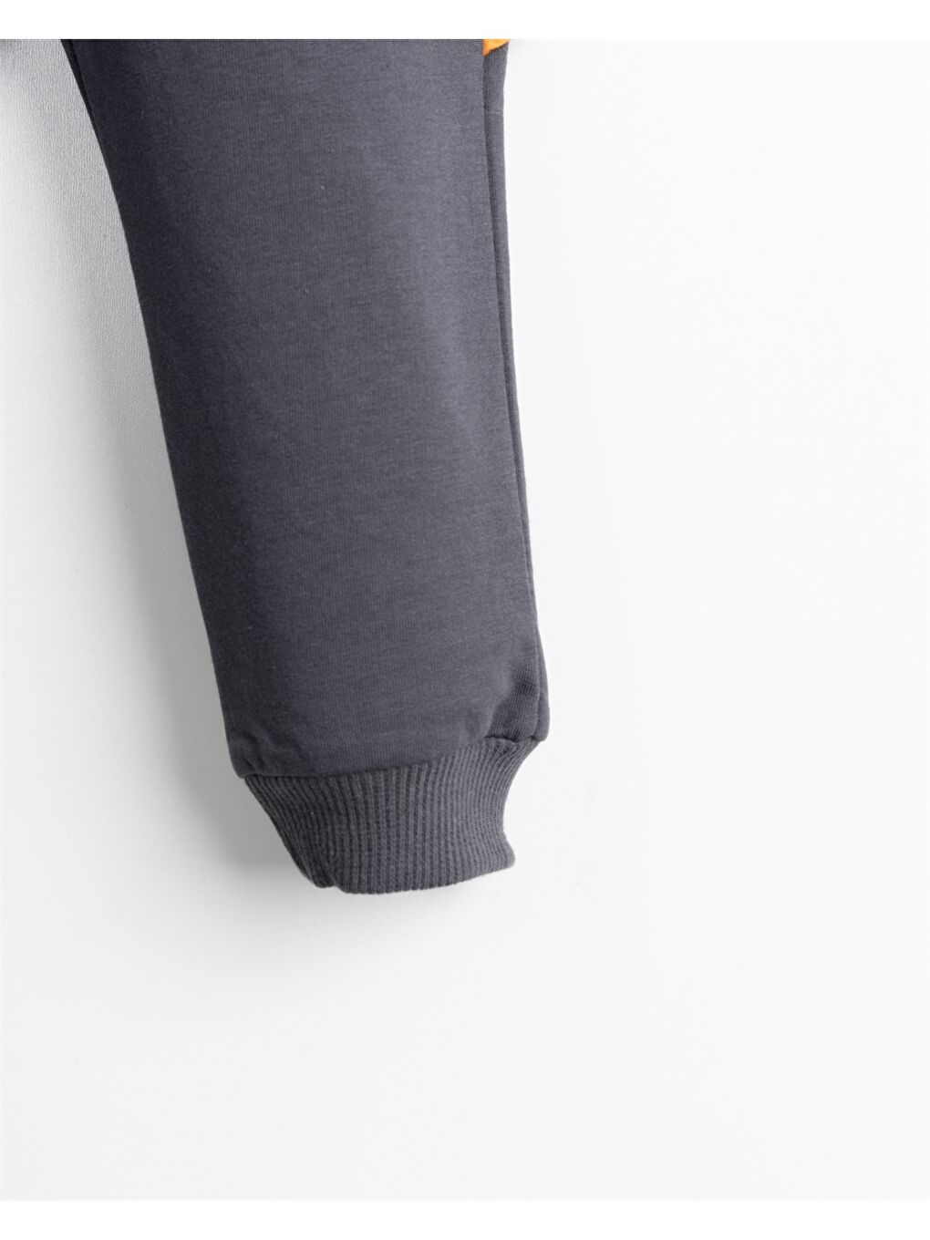 Gri Beli Lastikli Baskılı Erkek Bebek Eşofman Altı-3