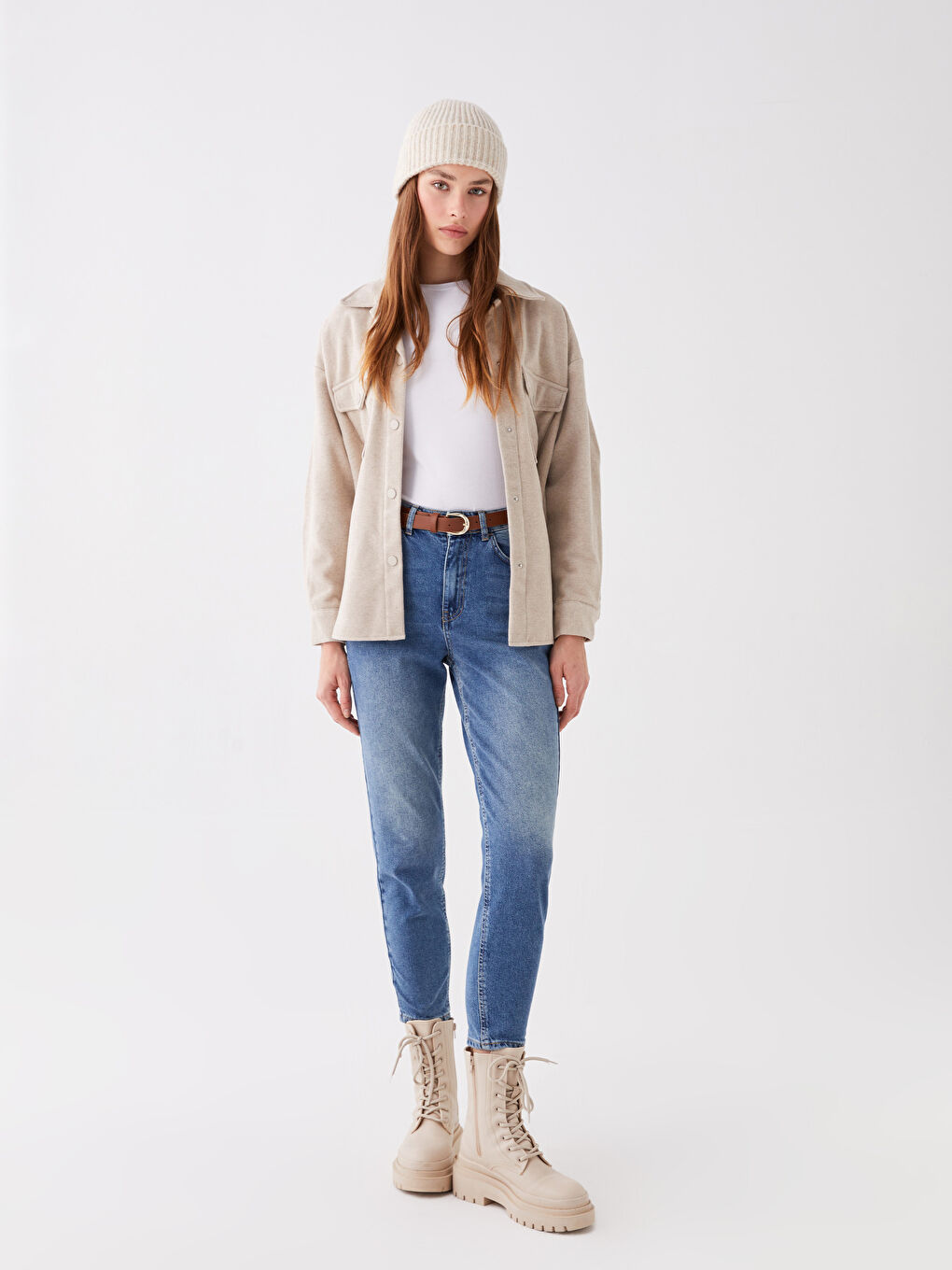 İndigo Beli Kemerli Mom Fit Kadın Jean Pantolon-1