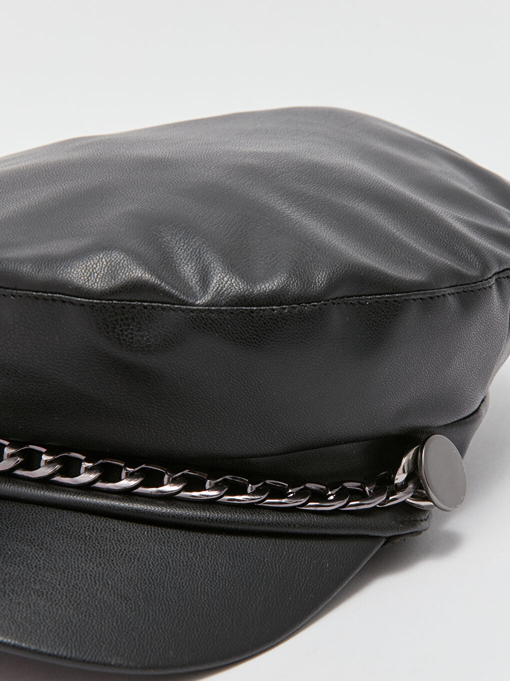 LCW ACCESSORIES Leather Look Chain Detailed Women's Sailor Hat -W5CJ12Z8-RQL