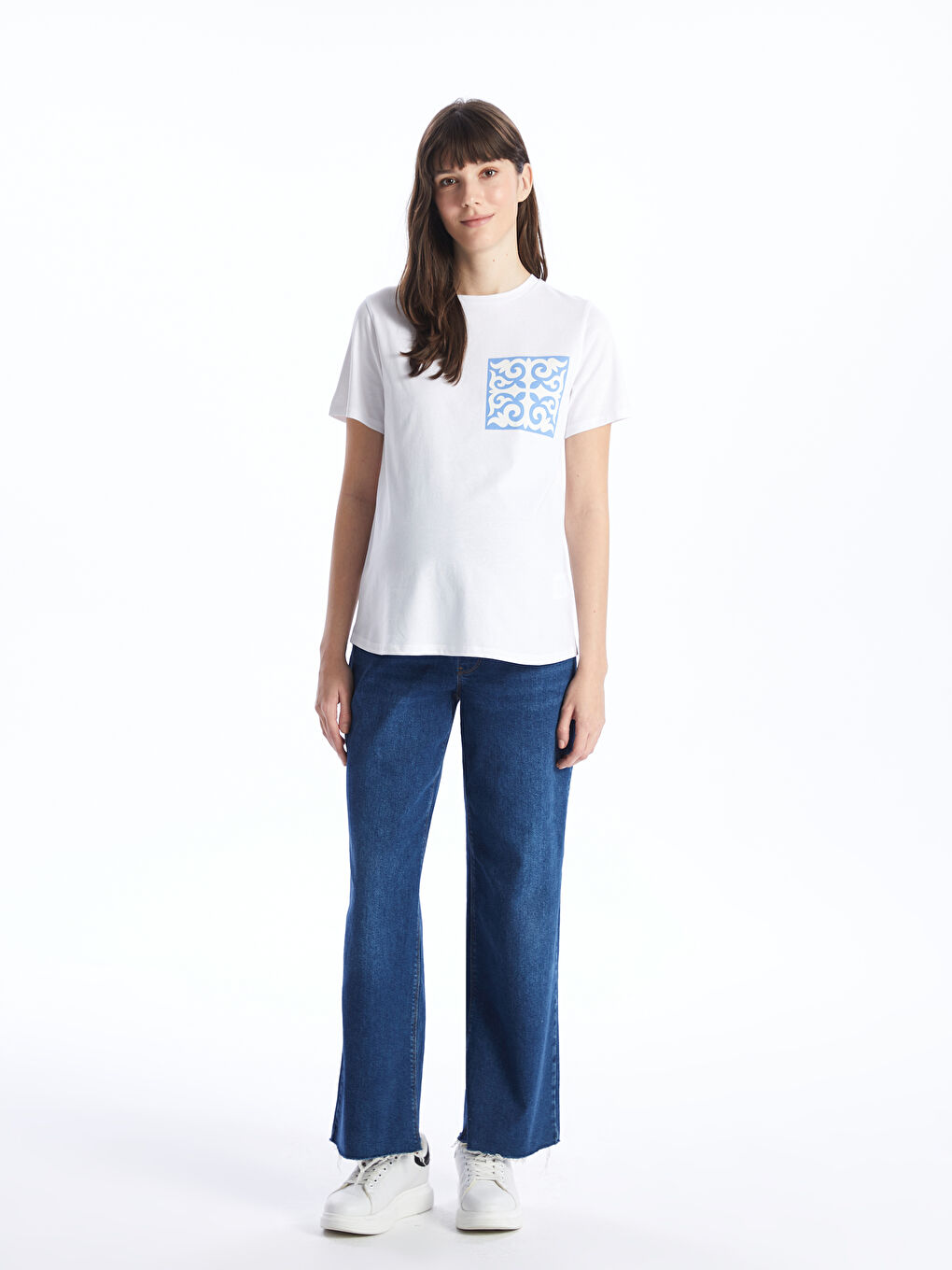 Beyaz Bisiklet Yaka Baskılı Kadın Tişört-2