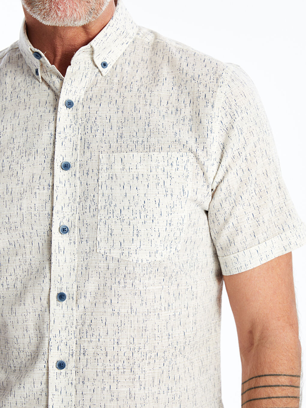 قميص بوبلين منقوش كم قصير بقصة عادية للرجال-3