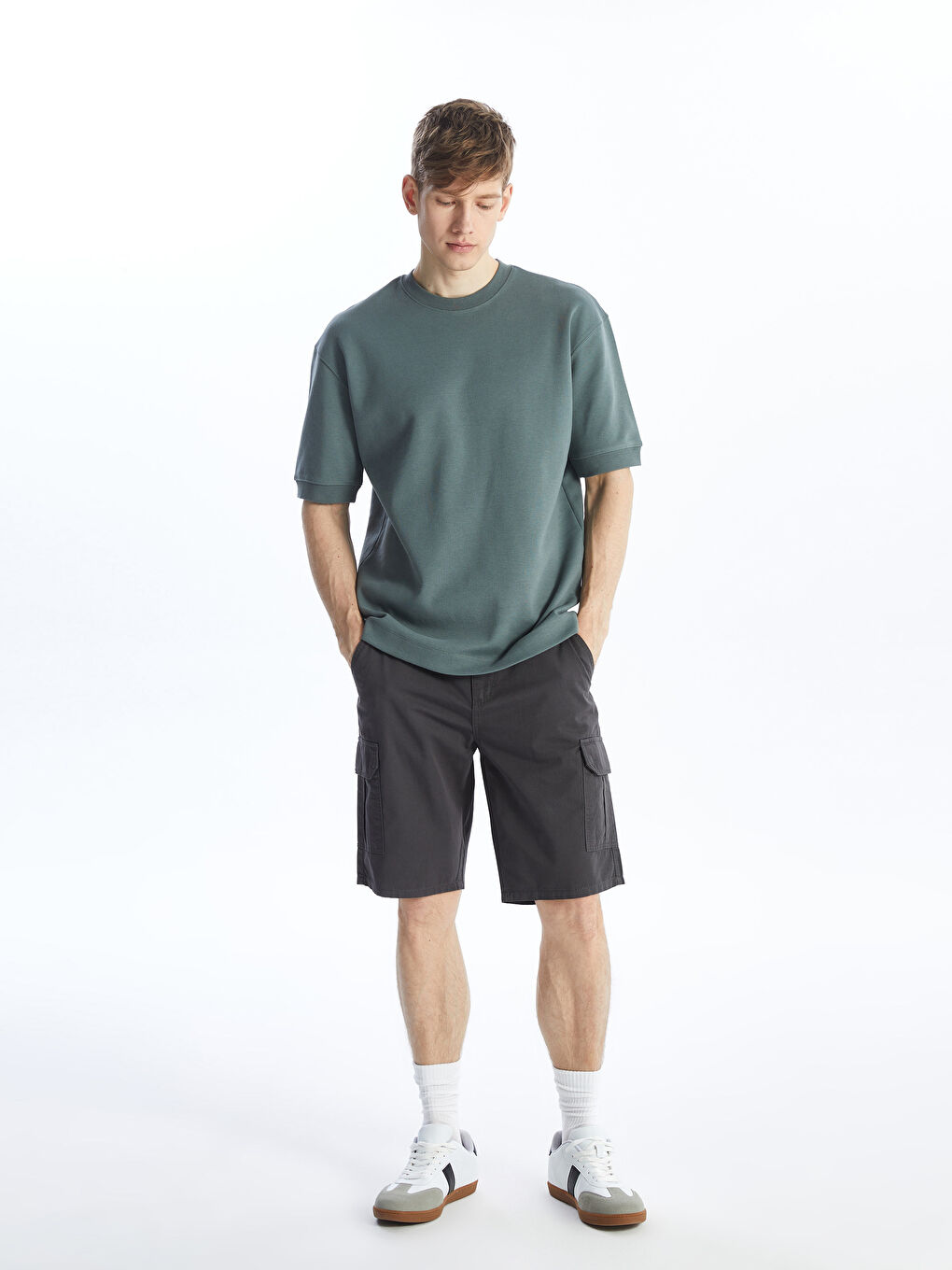 Regular Fit Men's Cargo Shorts-1