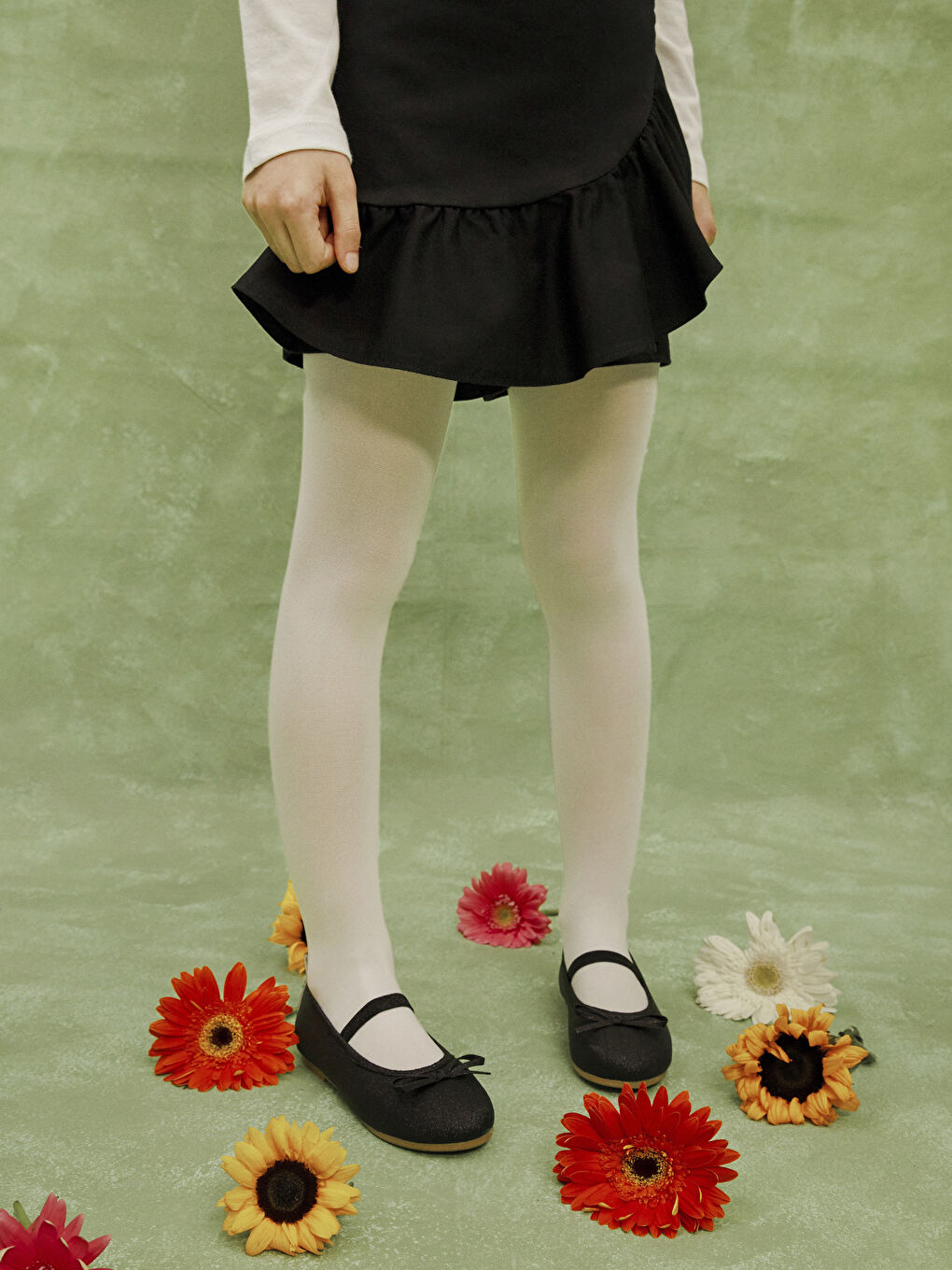 Beyaz Basic Kız Çocuk İnce Külotlu Çorap