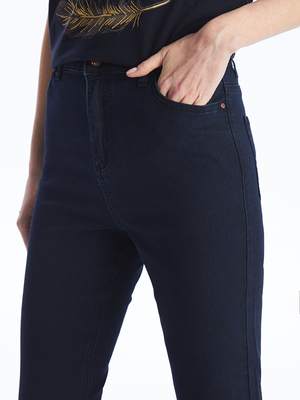 Straight Fit Women's Jeans -S40187Z8-890